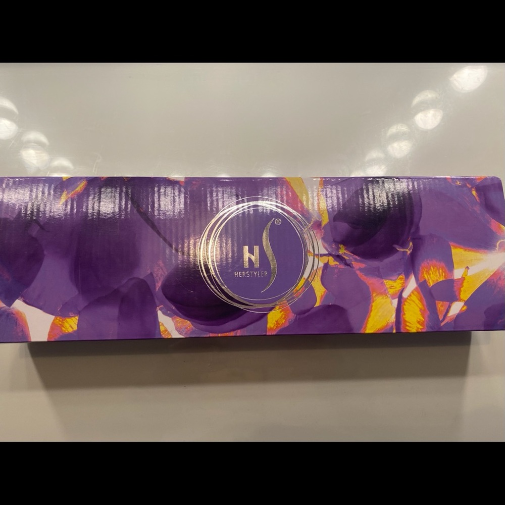 Herstyler Curling Iron